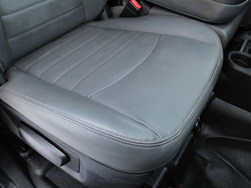 Used 2017 RAM 5500 Tradesman w/ Max Tow Package image 21