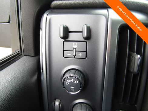 Used 2017 Chevrolet Silverado 1500 LTZ w/ Sport Package AWD/4WD image 9