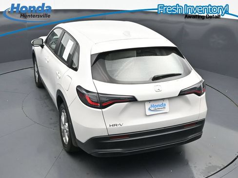 Used 2024 Honda HR-V LX image 19
