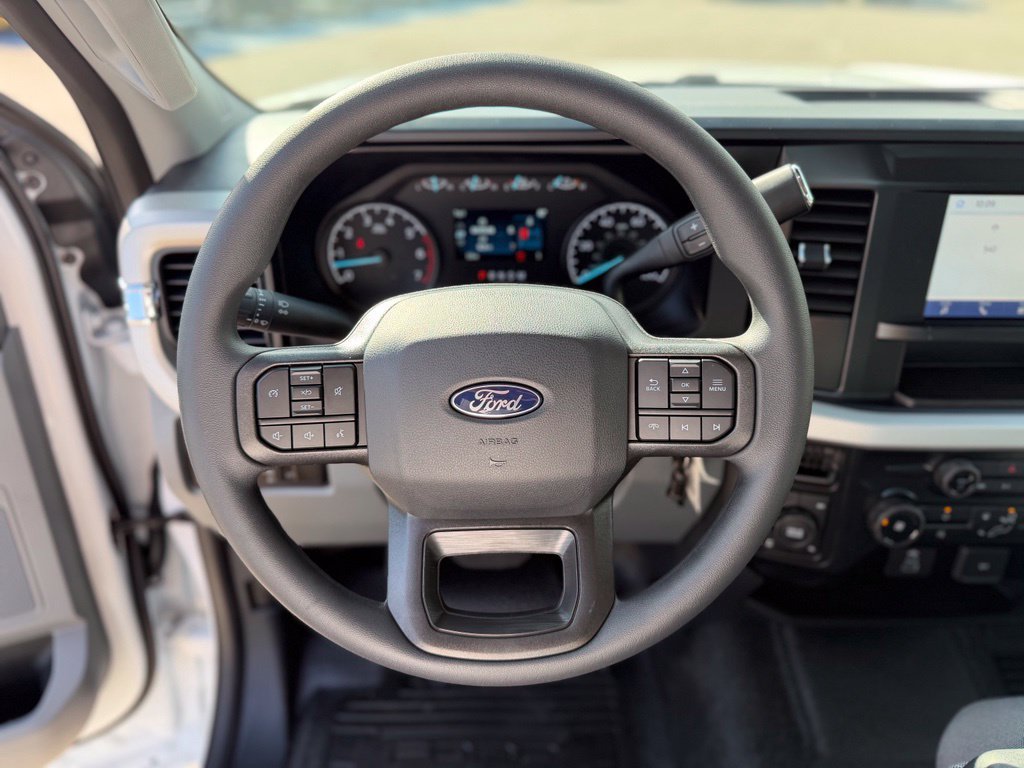New 2027 Ford F250 XL w/ XL Driver Assist Package AWD/4WD image 26