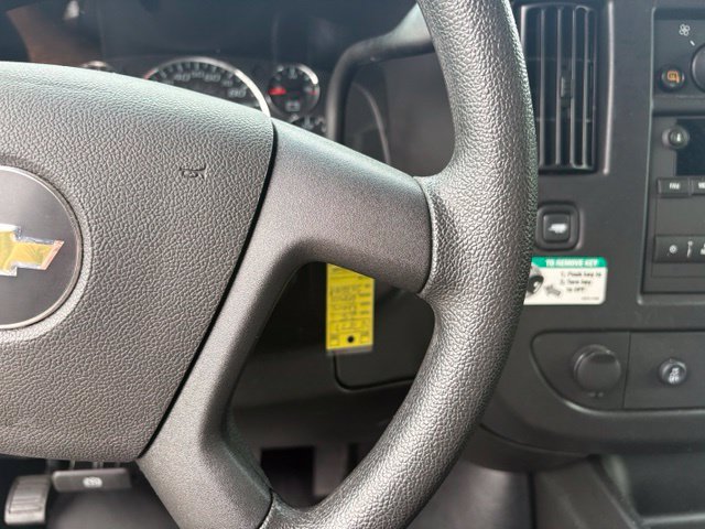 Used 2025 Chevrolet Express 2500 w/ Driver Convenience Package RWD image 33