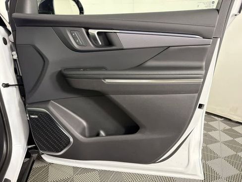 New 2026 Buick Enclave Sport Touring w/ Power Package image 23