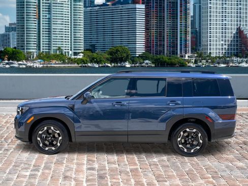 Used 2025 Hyundai Santa Fe SEL image 8