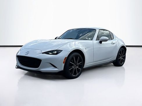 Used 2026 MAZDA MX-5 Miata RF Grand Touring RWD image 3