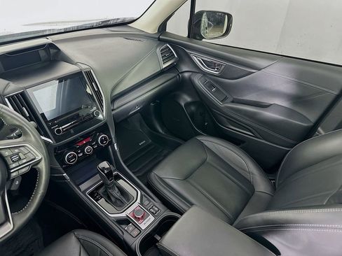 Used 2023 Subaru Forester Touring image 31
