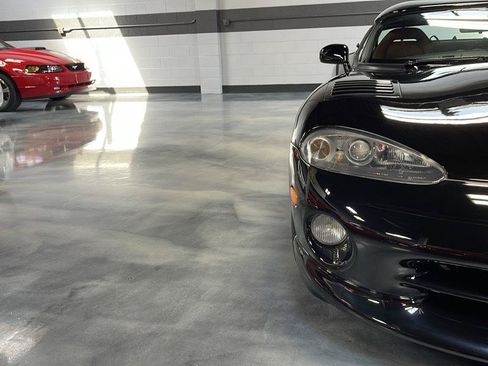 Used 1999 Dodge Viper RT/10 RWD image 6