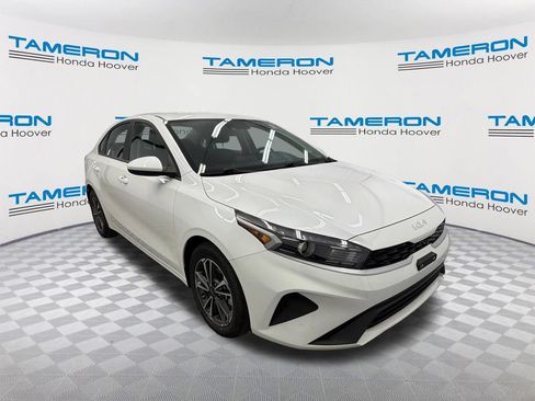 Used 2024 Kia Forte LXS FWD image 7