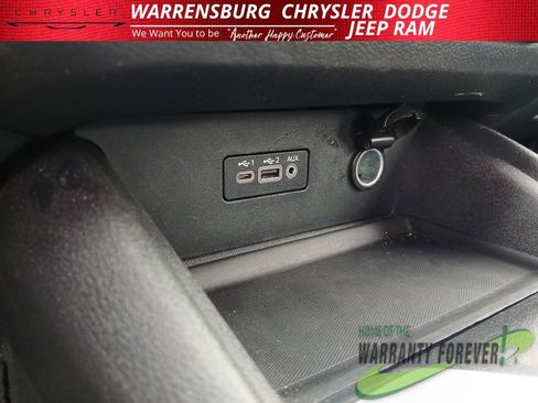 Used 2025 Nissan Altima 2.5 SV FWD image 26