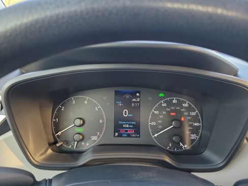 Used 2025 Toyota Corolla LE image 18