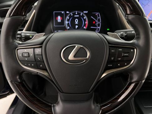 Certified 2021 Lexus ES 350 w/ Premium Package FWD image 16