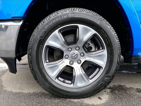 Used 2022 RAM 1500 Laramie AWD/4WD image 36