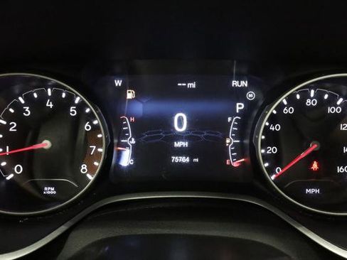 Certified 2019 Jeep Compass Latitude AWD/4WD image 22
