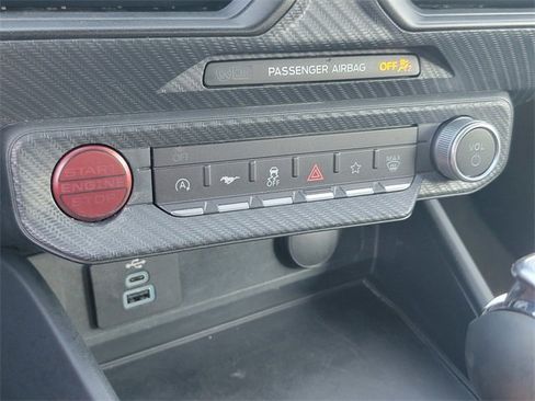 Certified 2024 Ford Mustang Coupe image 21