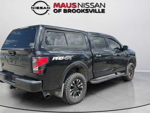 Used 2021 Nissan Titan PRO-4X w/ Pro-4x Convenience Package AWD/4WD image 12