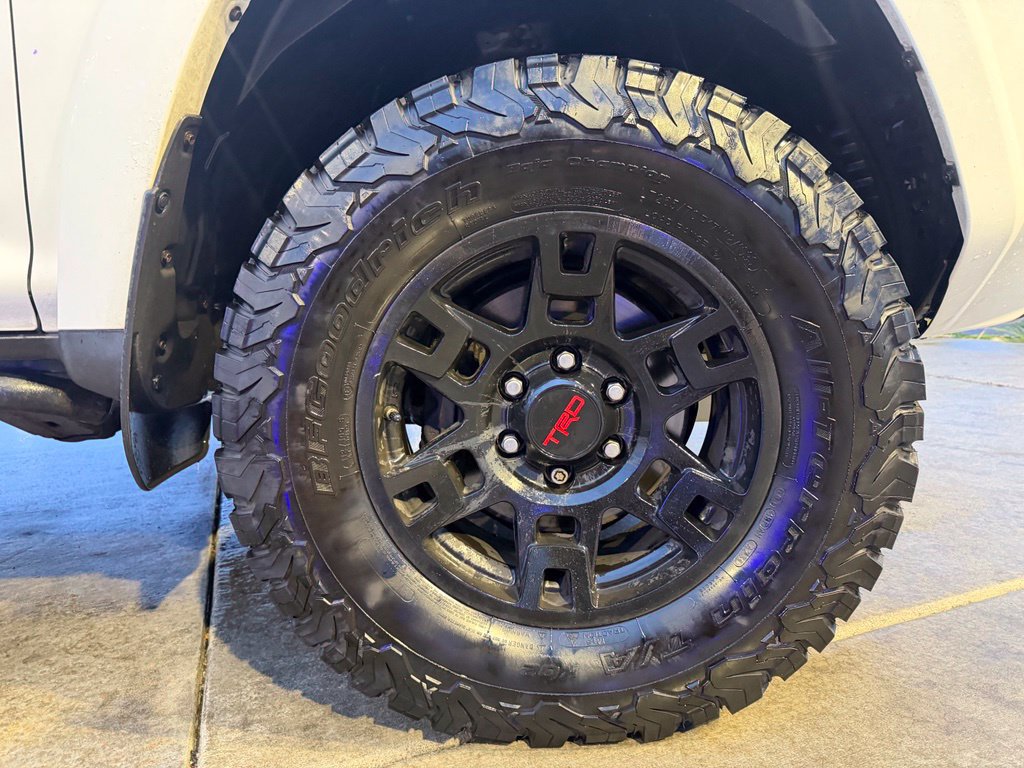 Used 2018 Toyota 4Runner TRD Pro AWD/4WD image 31