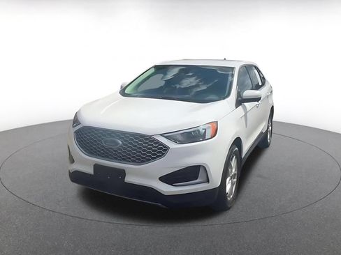 Used 2024 Ford Edge SEL AWD/4WD image 7
