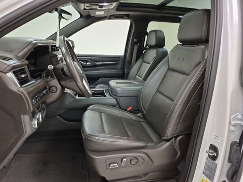 Certified 2022 GMC Yukon XL Denali w/ Denali Premium Package image 20