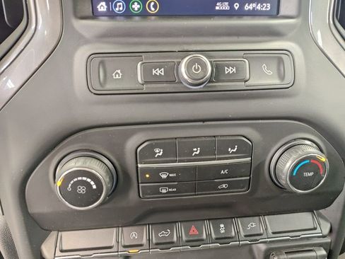 Used 2020 Chevrolet Silverado 1500 Custom w/ Custom Value Package image 23