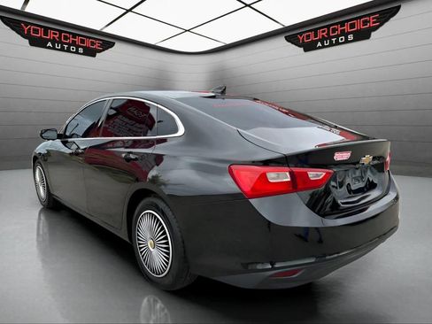 Used 2017 Chevrolet Malibu LT w/ LPO, Convenience Package 2 image 3