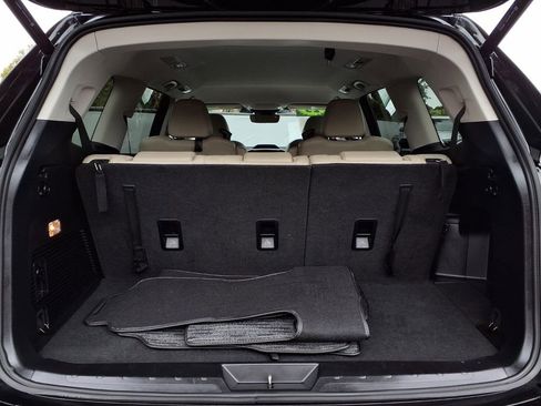 Used 2023 Subaru Ascent Limited image 19