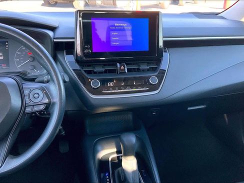 Used 2024 Toyota Corolla LE image 7