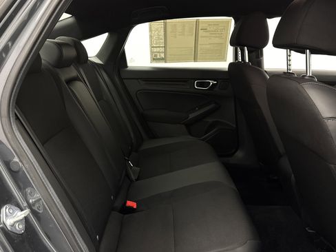Used 2025 Honda Civic Sport image 30