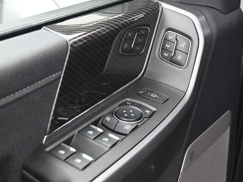 New 2026 Ford F250 Lariat w/ Black Appearance Package image 9