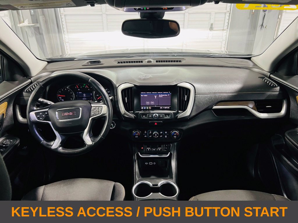 Used 2021 GMC Terrain SLE w/ Driver Convenience Package FWD image 3