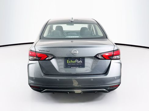 Used 2025 Nissan Versa SV FWD image 7