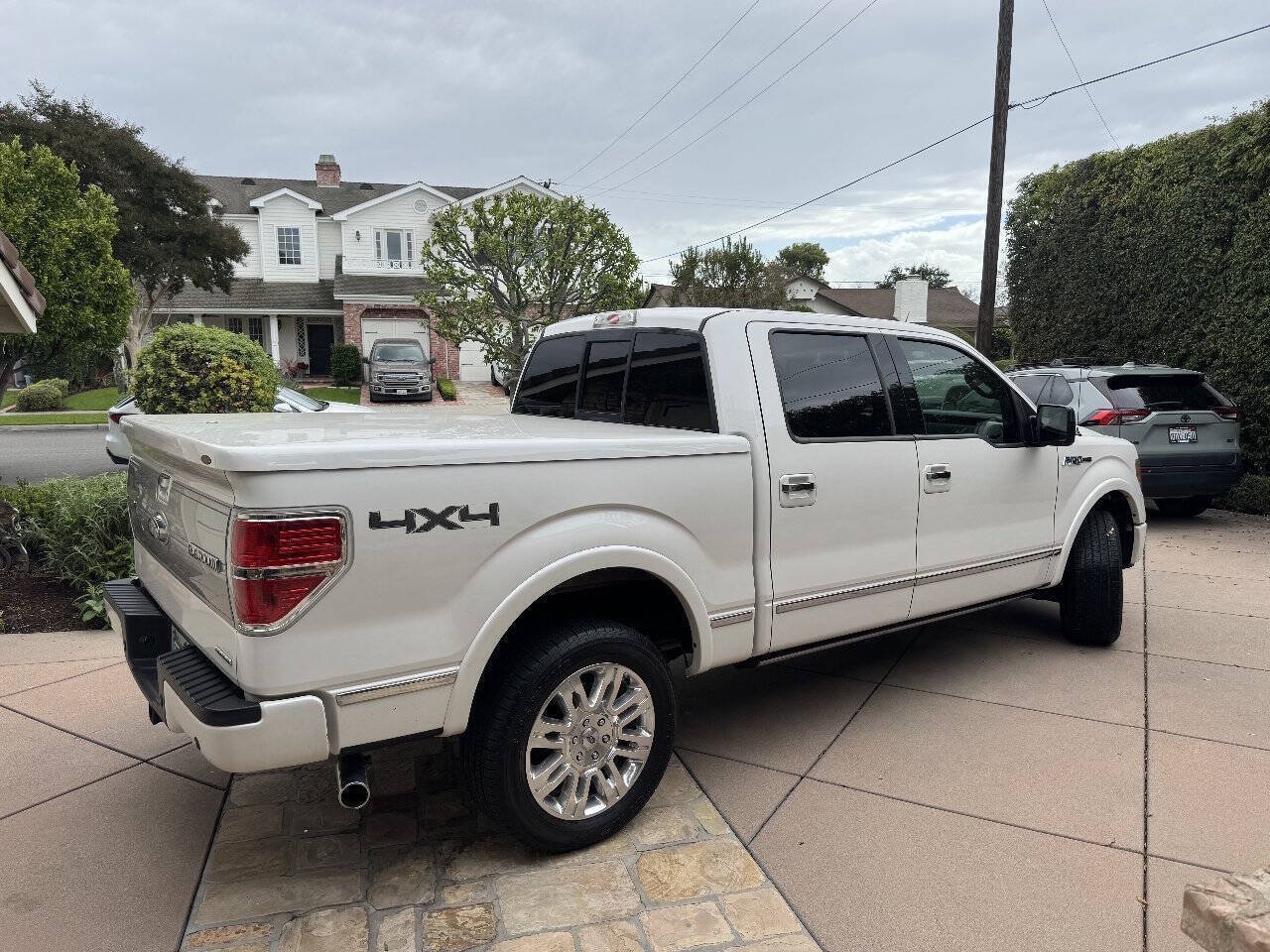 Used 2012 Ford F150 Platinum AWD/4WD image 6