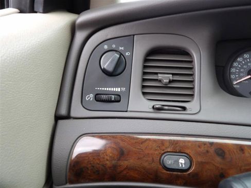 Used 2009 Mercury Grand Marquis LS image 21