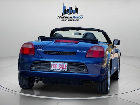 Used 2000 Toyota MR2 image 5
