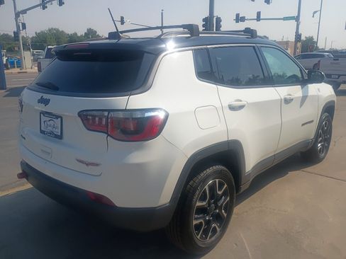 Used 2020 Jeep Compass Trailhawk AWD/4WD image 6