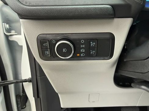 Used 2024 Ford Escape SE FWD image 21