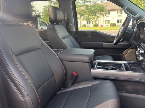 New 2025 Ford F250 Lariat w/ Lariat Ultimate Package image 11