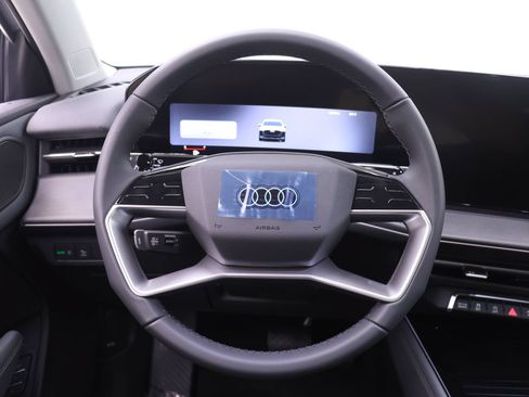 New 2026 Audi Q3 quattro 2.0T AWD/4WD image 14