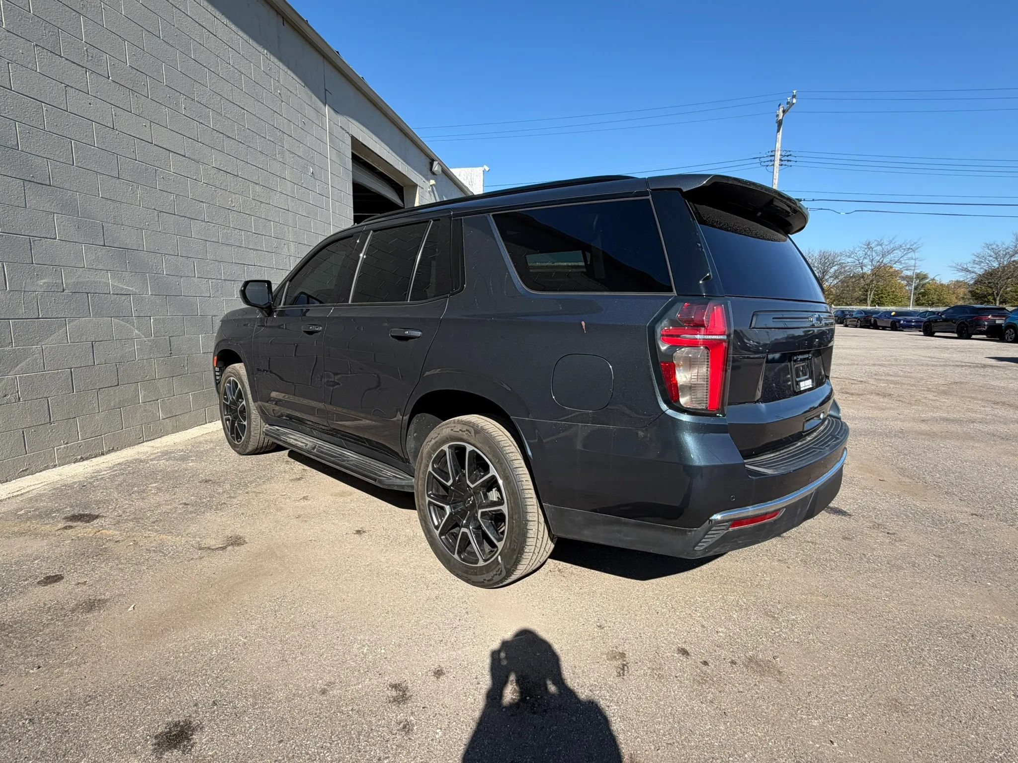 Used 2021 Chevrolet Tahoe RST w/ Rear Media and Nav Package AWD/4WD image 9