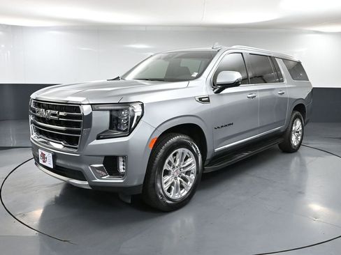Used 2024 GMC Yukon XL SLT image 12