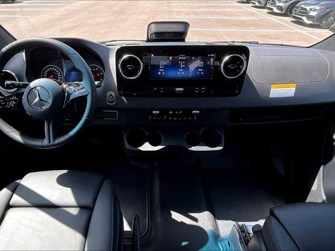 New 2025 Mercedes-Benz Sprinter 2500 image 5