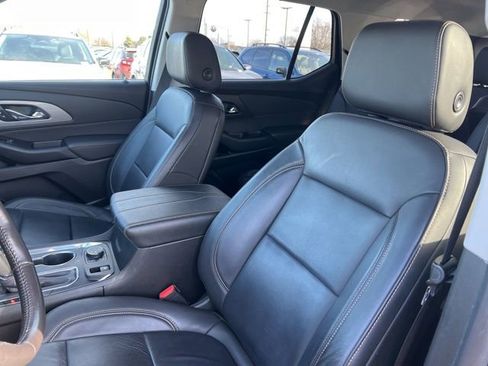 Used 2020 Chevrolet Traverse RS image 7