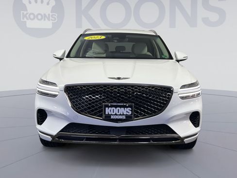 Used 2023 Genesis GV70 2.5T w/ Select Package image 11