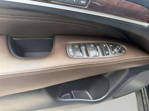 Used 2019 INFINITI QX60 Luxe w/ Sensory Package AWD/4WD image 9