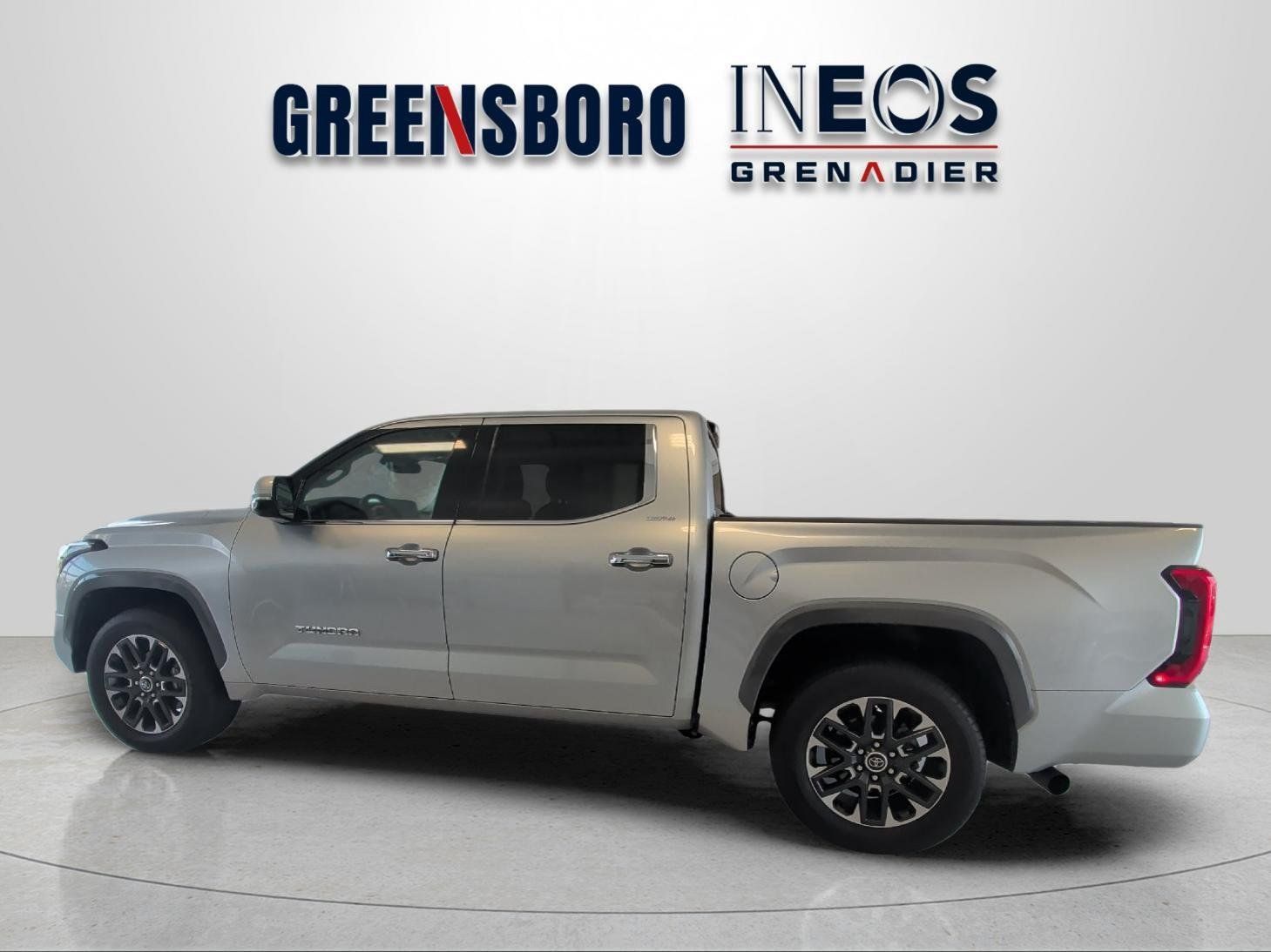Used 2023 Toyota Tundra Limited w/ Power Package RWD image 2