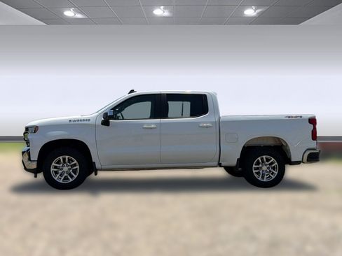 Used 2021 Chevrolet Silverado 1500 LT AWD/4WD image 2