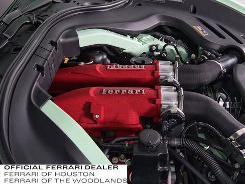 Used 2025 Ferrari Roma Spider image 28