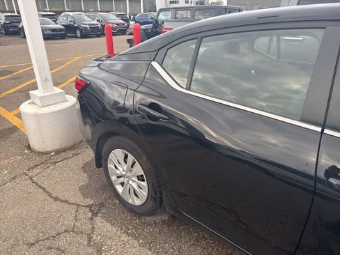 Used 2021 Nissan Sentra S image 20