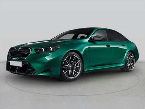 New 2026 BMW M5 w/ Carbon Package image 1
