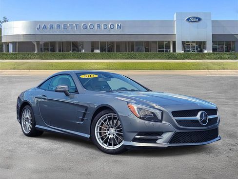 Used 2014 Mercedes-Benz SL 550 image 2