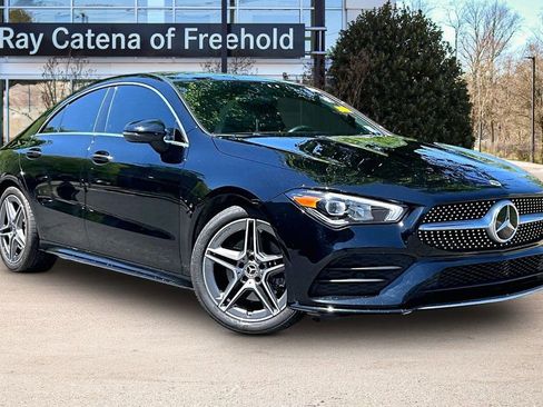 Used 2022 Mercedes-Benz CLA 250 4MATIC image 11