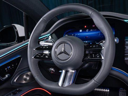 New 2026 Mercedes-Benz EQS 450+ 4MATIC Sedan image 16